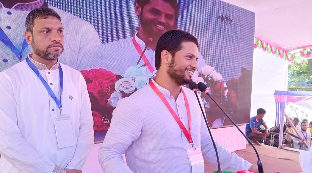 আবু সাঈদ জীবন দিয়ে ফ্যাসিস্ট সরকারের পতন ঘটাতে অনুপ্রেরণা যুগিয়েছে: শিবির সভাপতি